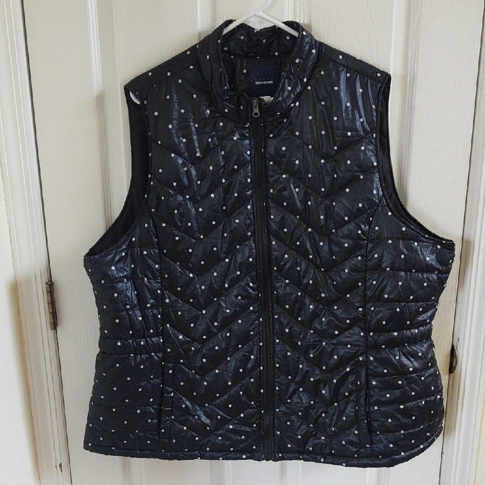 Eddie Bauer Black Quilted Polka Dot Vest
